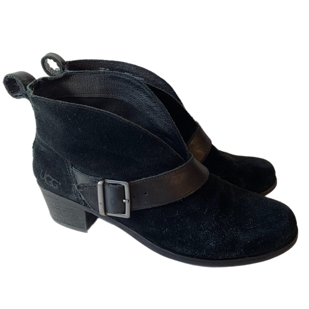 Ugg Wright Black Suede Belted Booties size 6.5